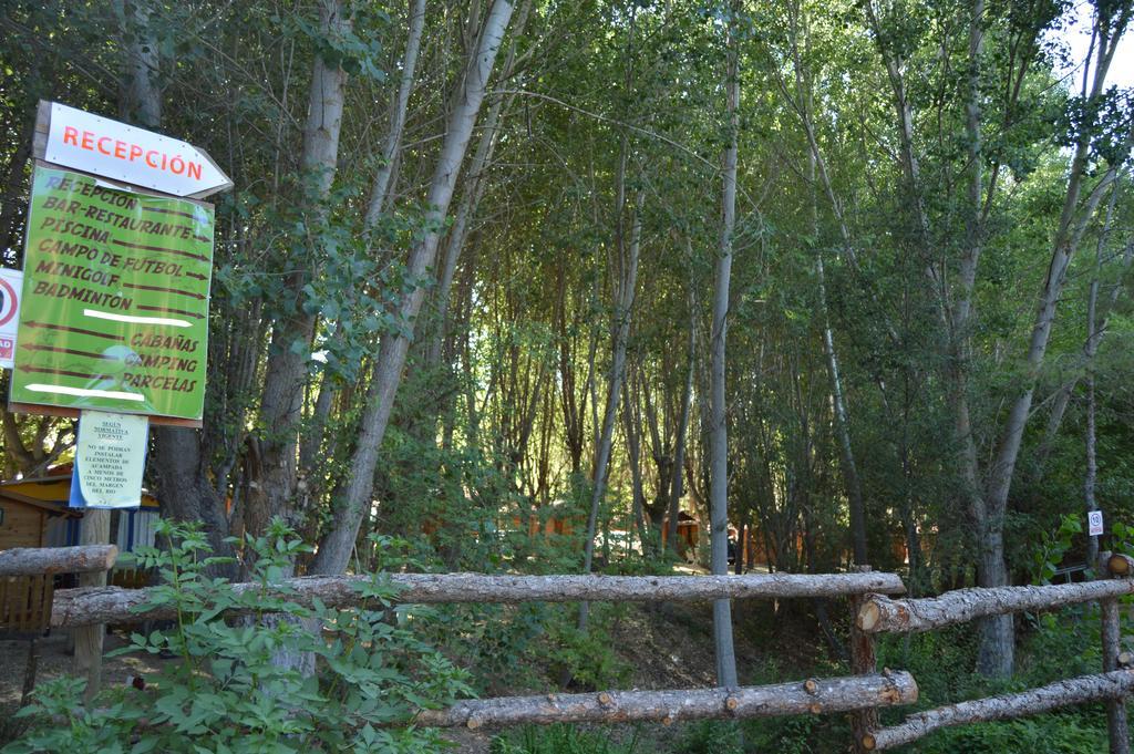 Cabanas Camping Sierra De Penascosa Ngoại thất bức ảnh